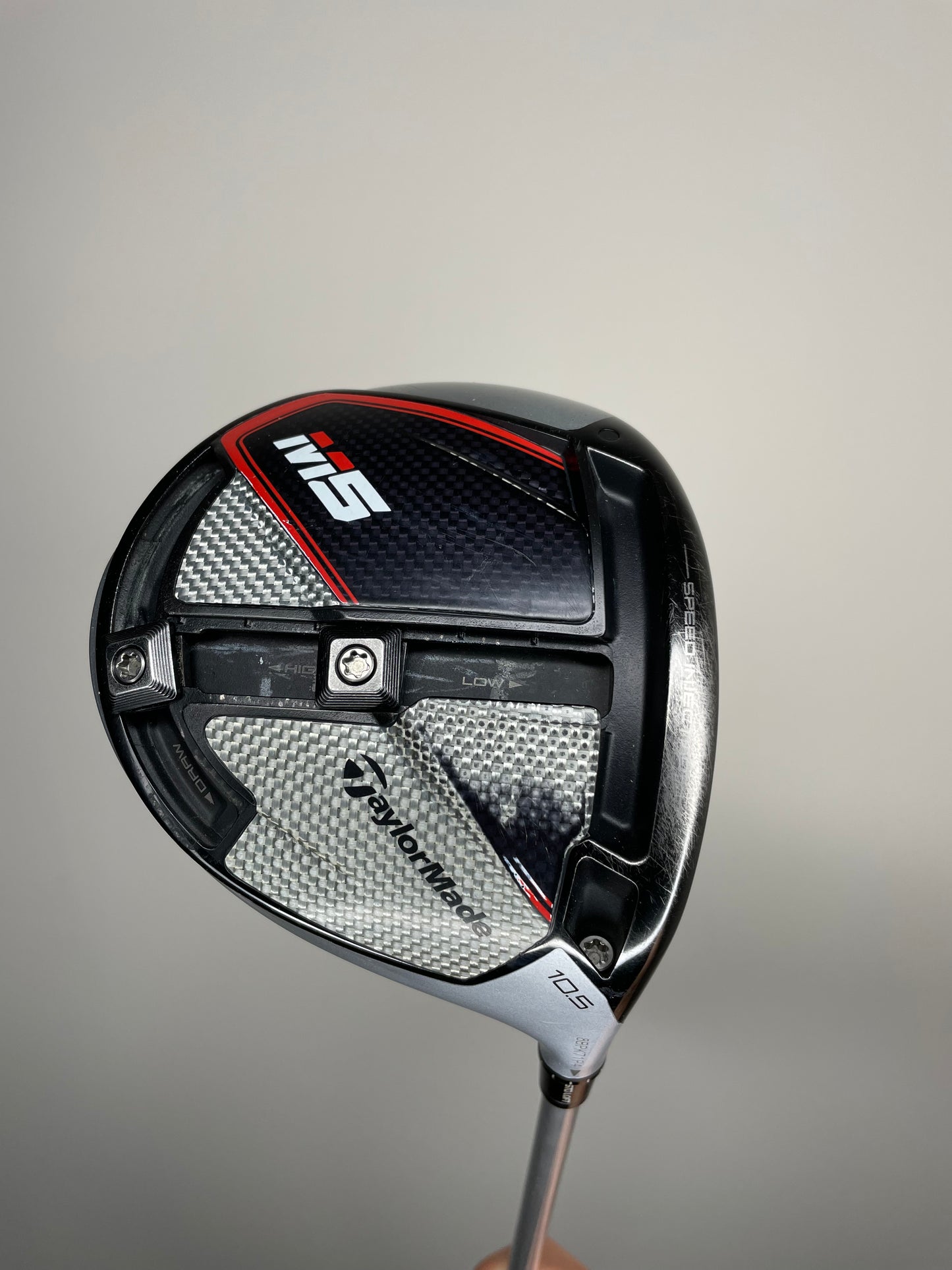 Driver - TaylorMade M5 10.5 grados ; Stiff